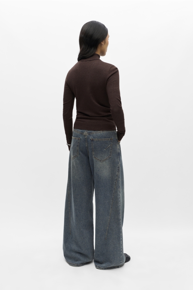 Object bruine dames trui | Model