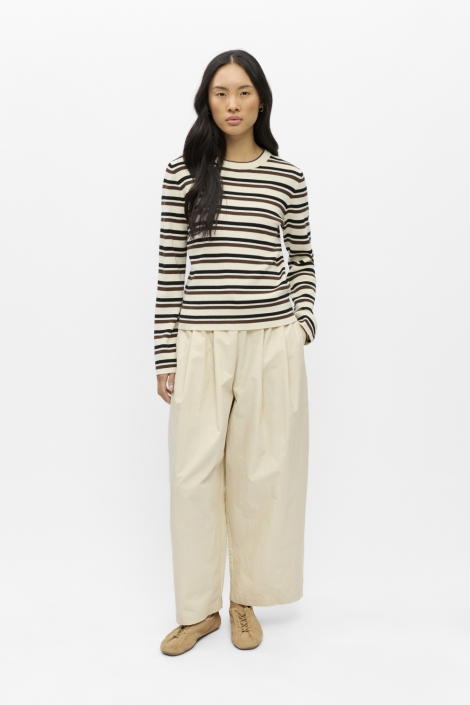 Object ecru dames trui | Model
