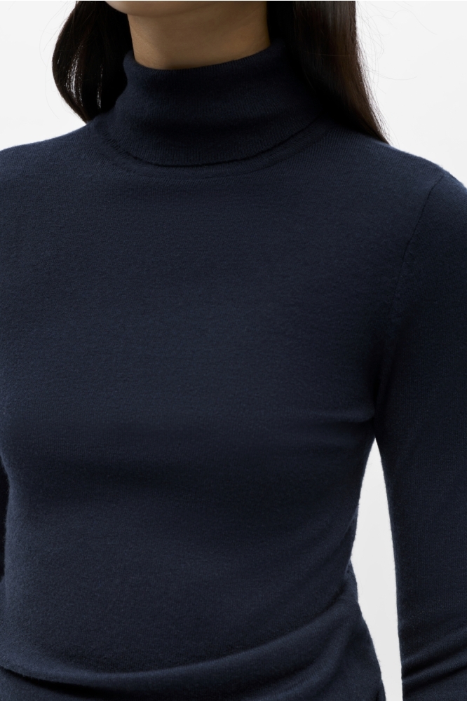 Object blauwe dames trui | Close up