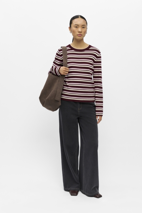 Object bordeaux dames trui | Model