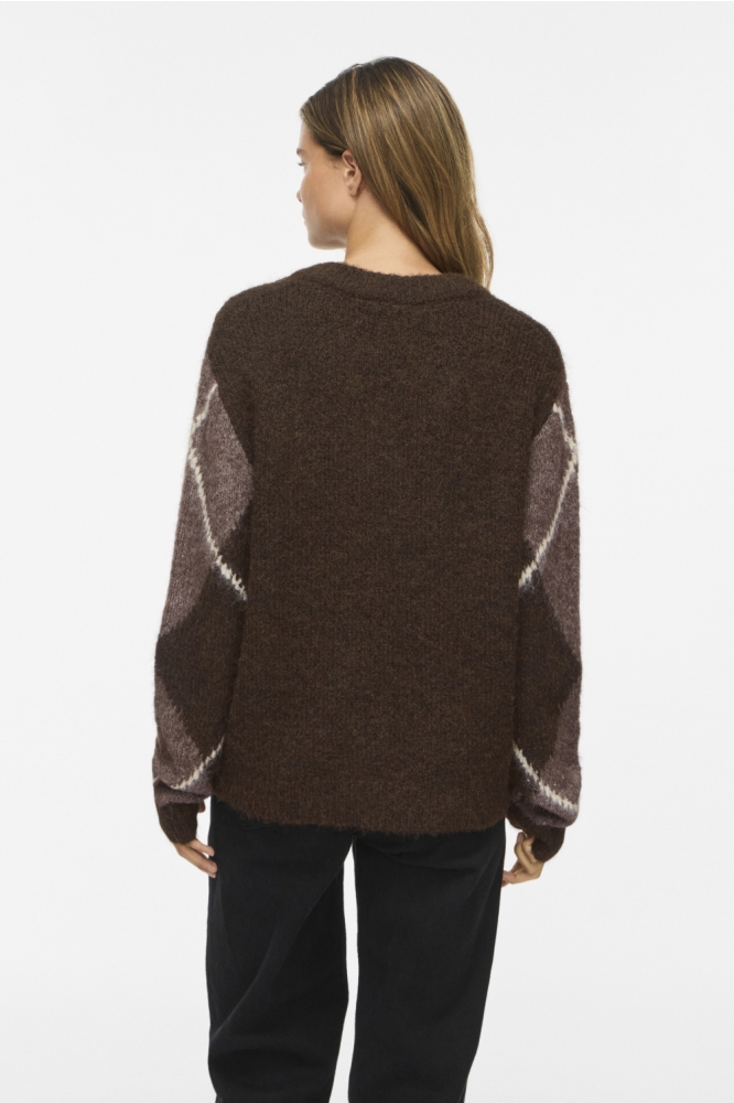 Vila bruine dames trui | Model achteraanzicht