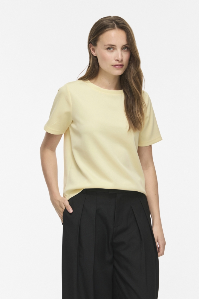 Vila gele dames t-shirt | Model vooraanzicht