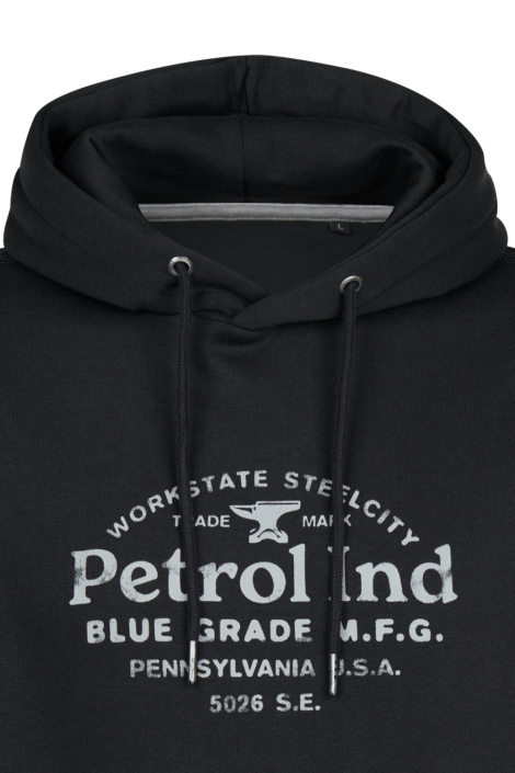 Petrol Industries grijze heren sweater | Close up