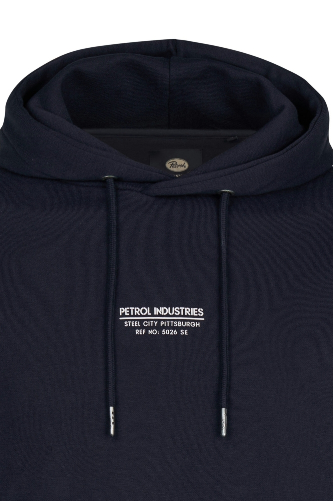 Petrol Industries blauwe heren sweater | Close up