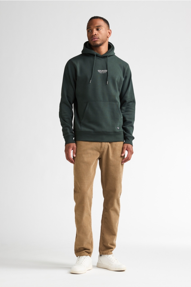 Petrol Industries groene heren sweater | Model