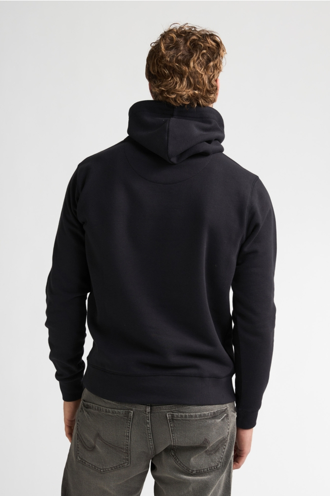 Petrol Industries zwarte heren sweater | Model achteraanzicht