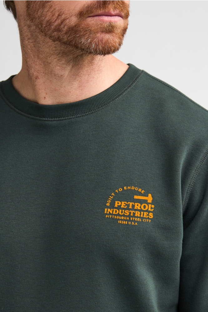 Petrol Industries groene heren sweater | Close up