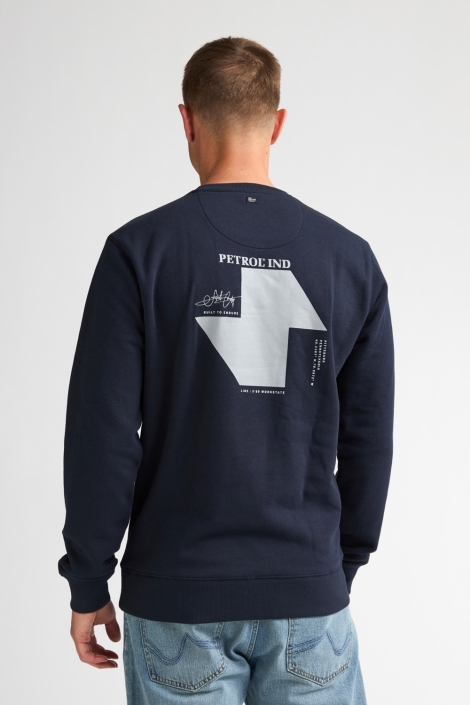 Petrol Industries blauwe heren sweater | Model achteraanzicht