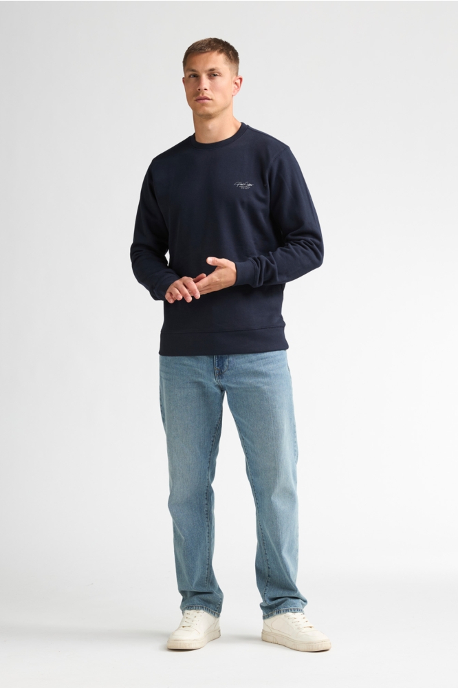 Petrol Industries blauwe heren sweater | Model