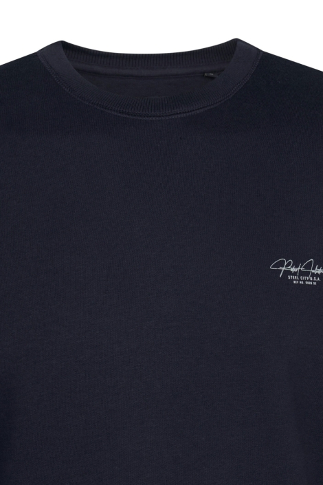 Petrol Industries blauwe heren sweater | Close up