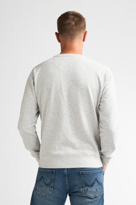 Petrol Industries grijze heren sweater | Model achteraanzicht