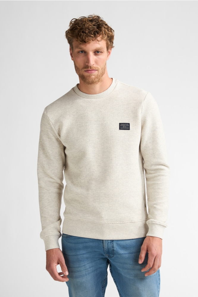 Petrol Industries beige heren sweater | Model vooraanzicht