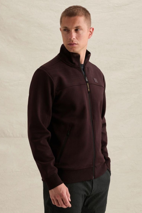 PME legend bordeaux heren vest | Model zijaanzicht