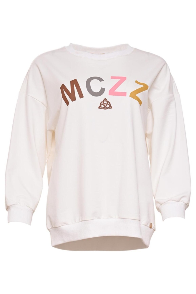 Maicazz ecru dames sweater | Model vooraanzicht