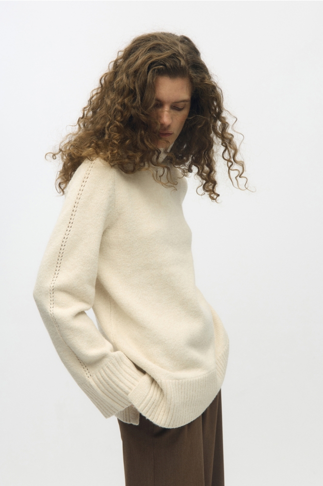 Object beige dames trui | Model