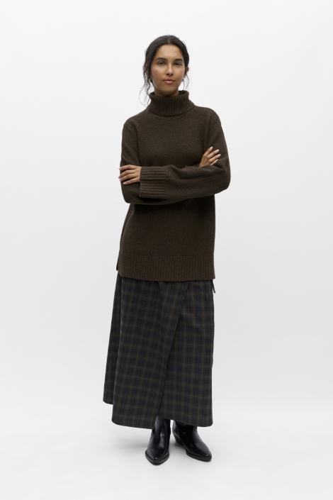 Object bruine dames trui | Model