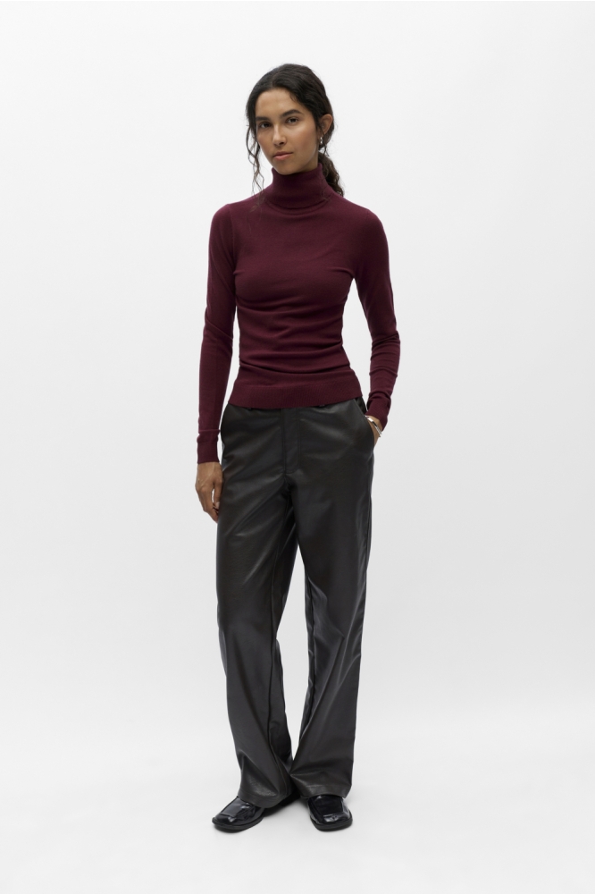 Object bordeaux dames trui | Model
