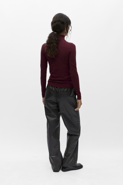 Object bordeaux dames trui | Model