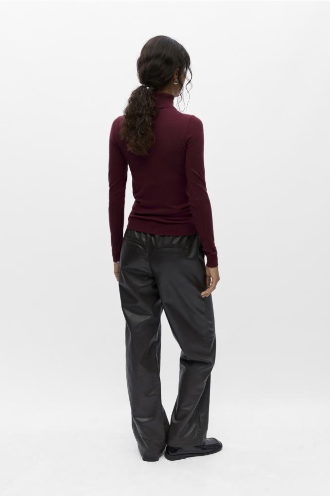 Object bordeaux dames trui | Model