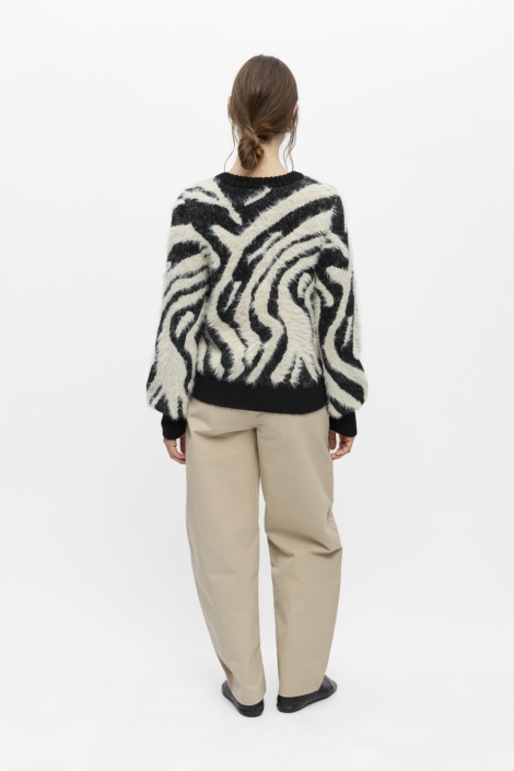 Object zwarte dames trui | Model