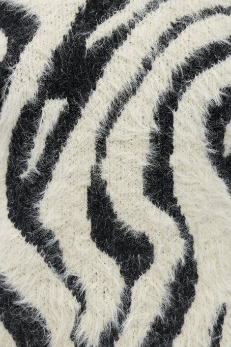 Object zwarte dames trui | Close up