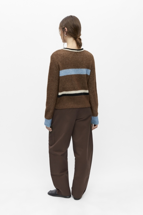 Object bruine dames trui | Model