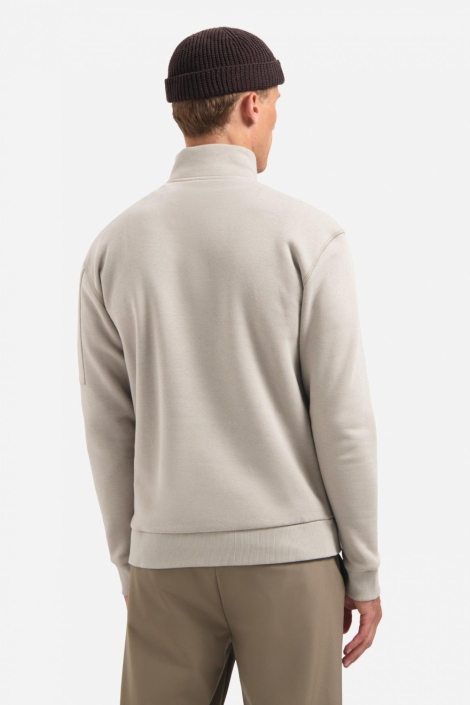 NO-EXCESS grijze heren sweater | Model achteraanzicht