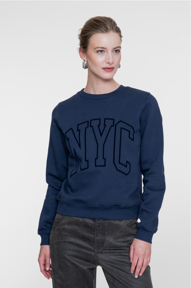 Geisha blauwe dames sweater | Model vooraanzicht