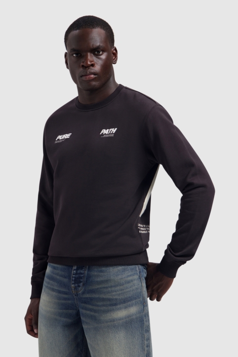 Pure Path bruine heren sweater | Model vooraanzicht