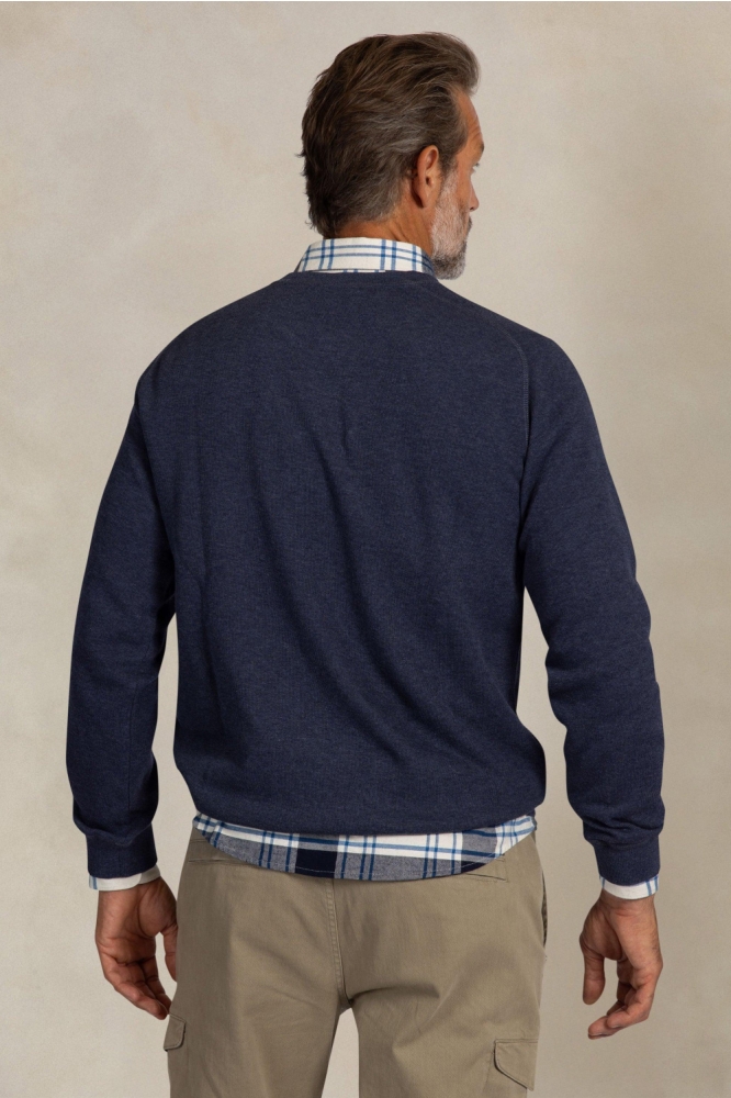 NZA blauwe heren sweater | Model achteraanzicht