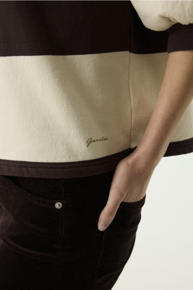 Garcia bruine dames sweater | Close up