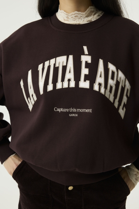 Garcia bruine dames sweater | Close up