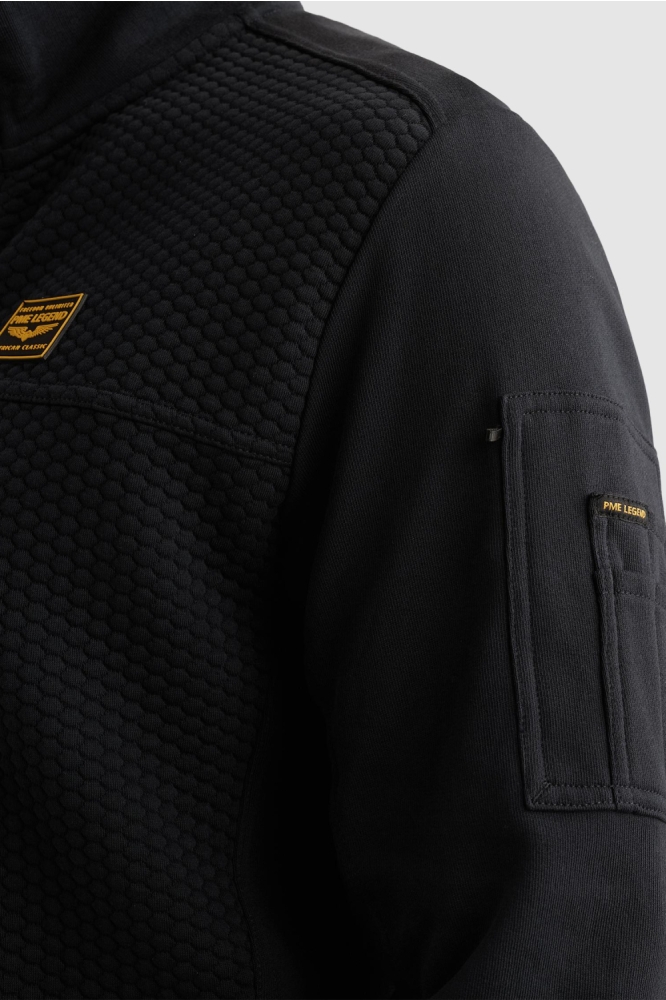 PME legend blauwe heren vest | Close up