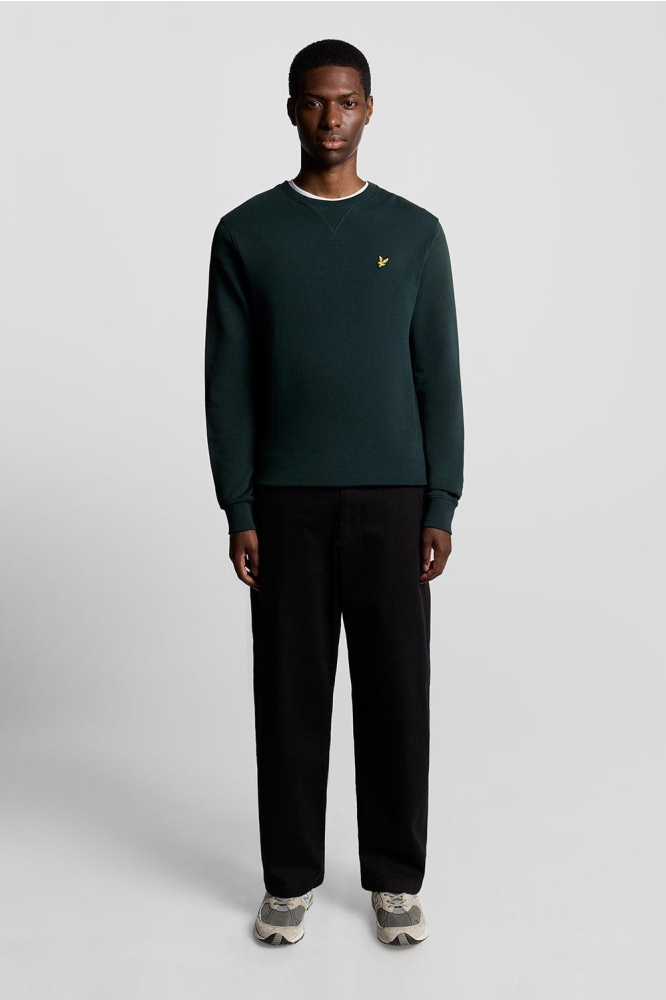 Lyle & Scott groene heren sweater | Model