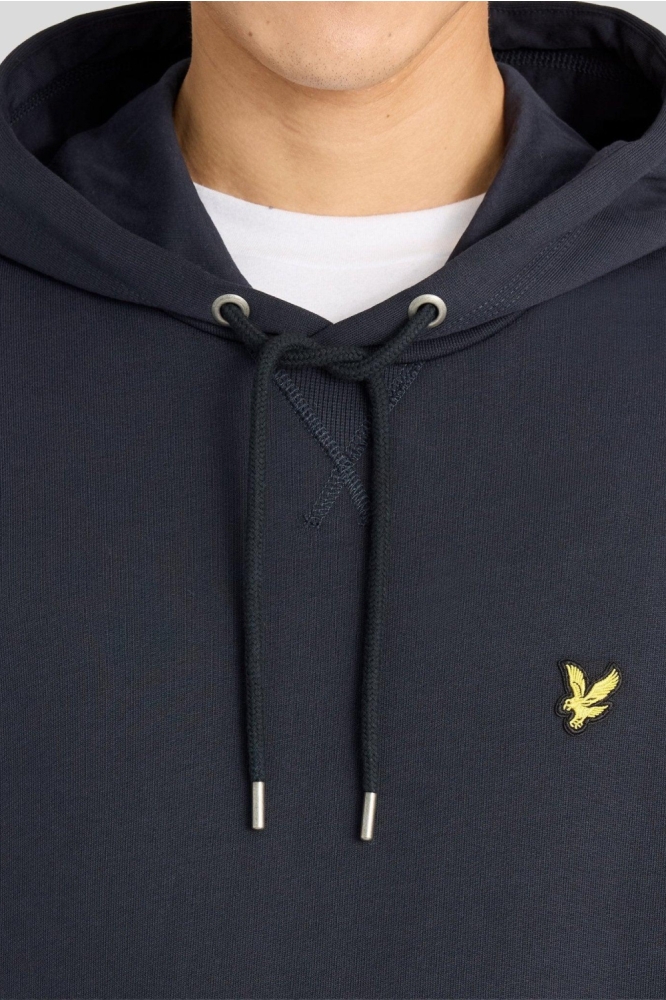 Lyle & Scott blauwe heren trui | Close up
