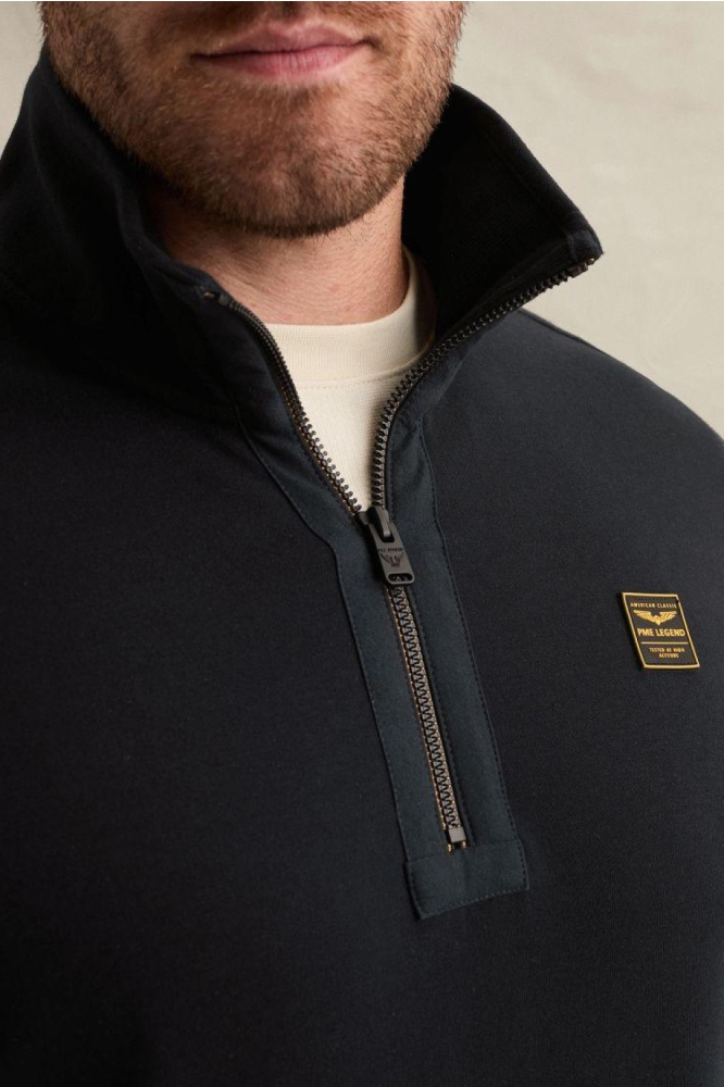 PME legend blauwe heren sweater | Close up