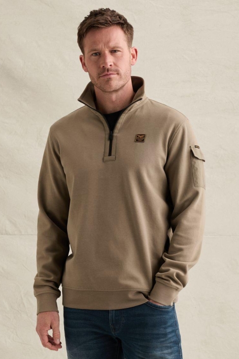 PME legend taupe heren sweater | Model vooraanzicht