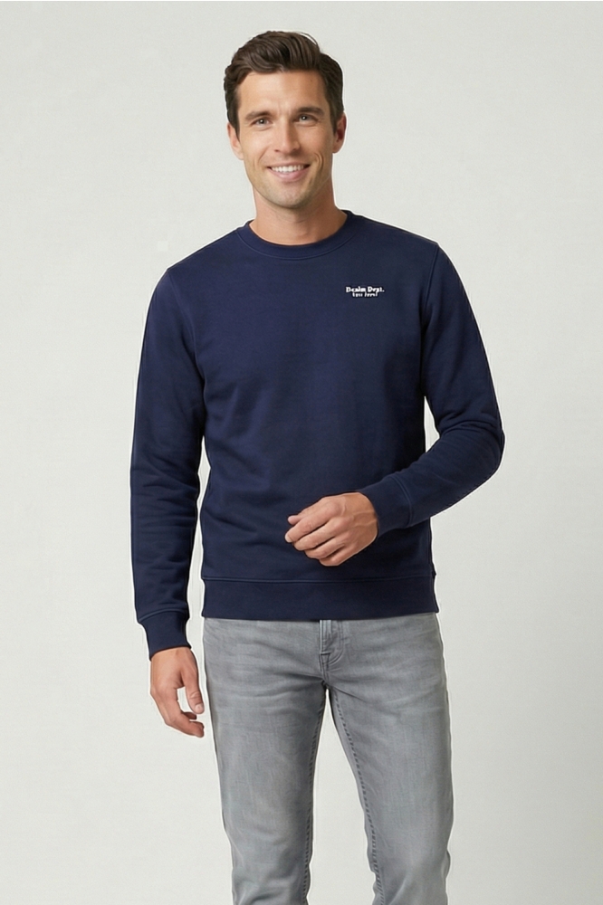 Cars blauwe heren sweater | Model vooraanzicht