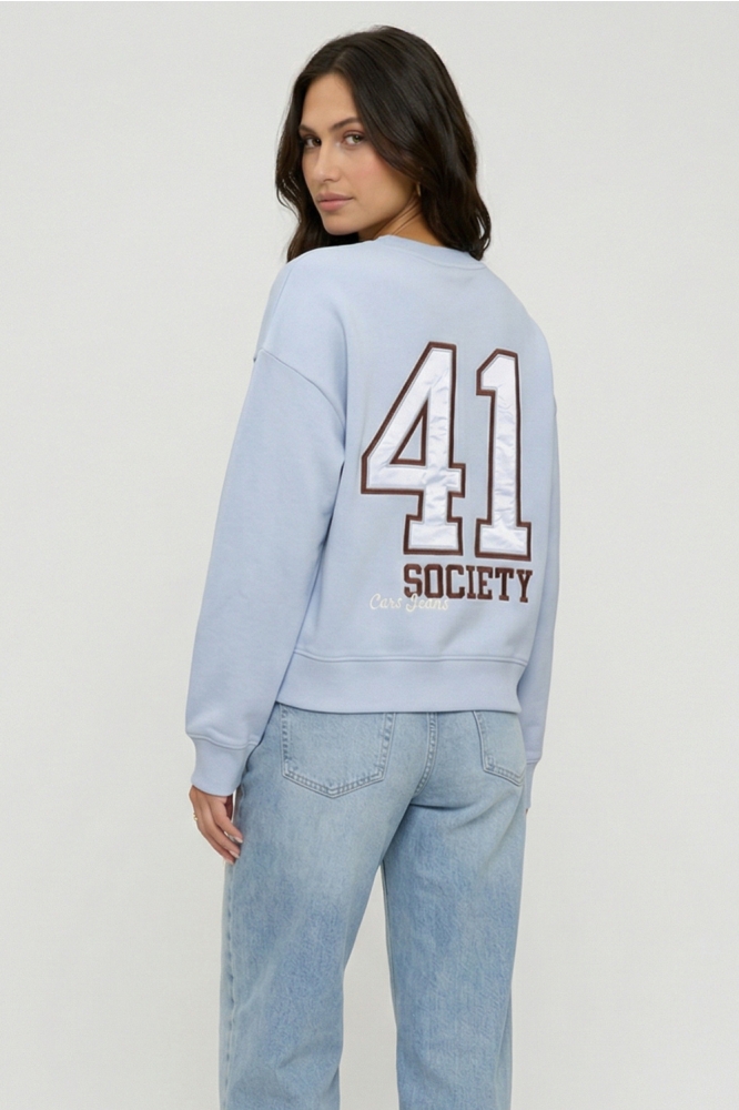 Cars blauwe dames sweater | Model achteraanzicht