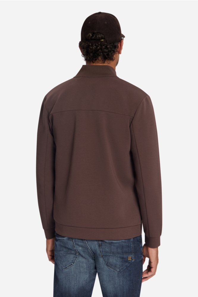 NO-EXCESS bruine heren vest | Model achteraanzicht