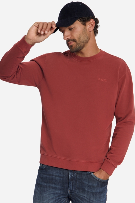 NO-EXCESS rode heren sweater | Model vooraanzicht