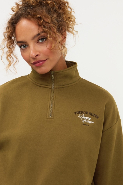 Ydence groene dames sweater | Close up