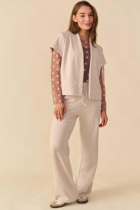 FOS Amsterdam beige dames vest | Model