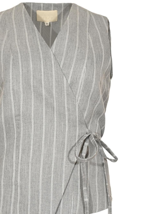 Zizo grijze dames gilet | Close up