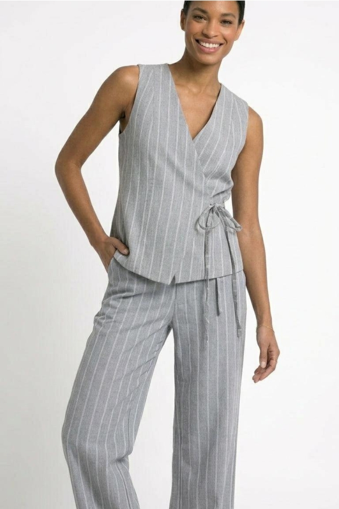 Zizo grijze dames gilet | Model