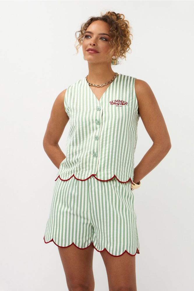 Ydence groene dames gilet | Model vooraanzicht
