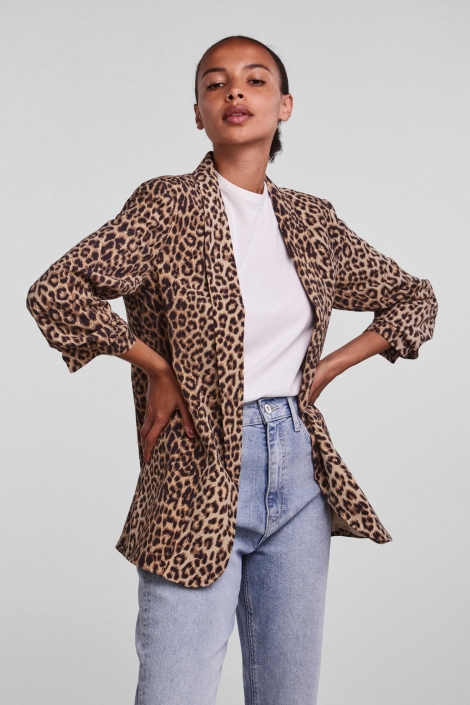 Pieces camel dames blazer | Model vooraanzicht