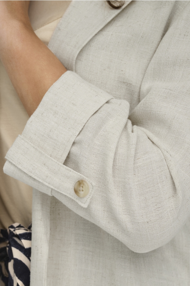 Only ecru dames blazer | Close up