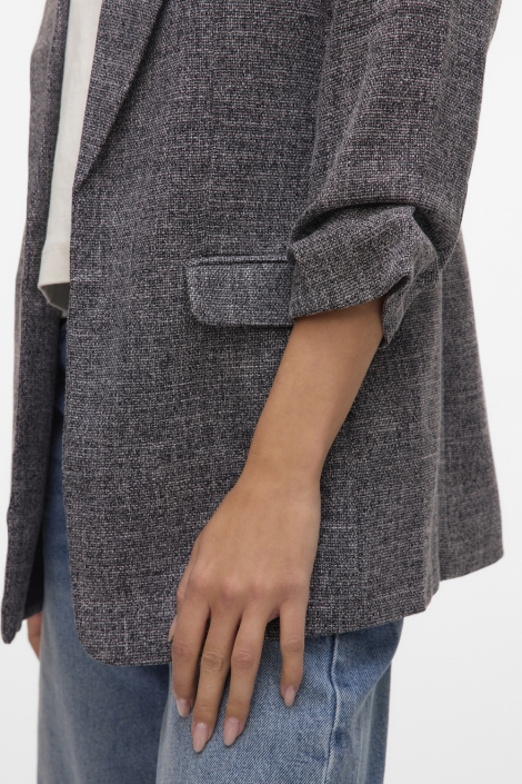 Vero Moda zwarte dames blazer | Model zijaanzicht