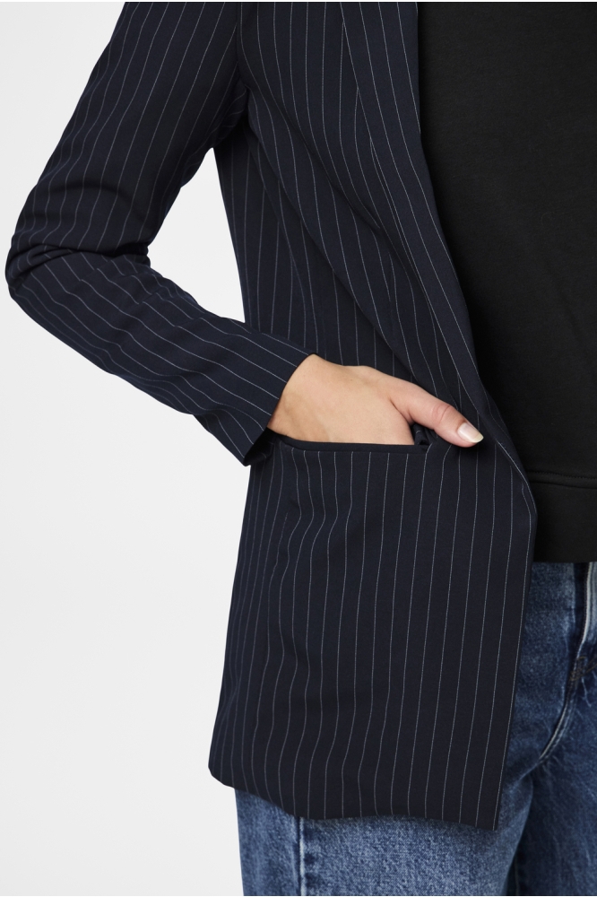 Pieces blauwe dames blazer | Close up